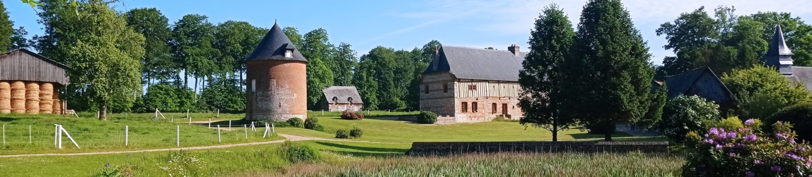 Traditional Farms « clos-masures »